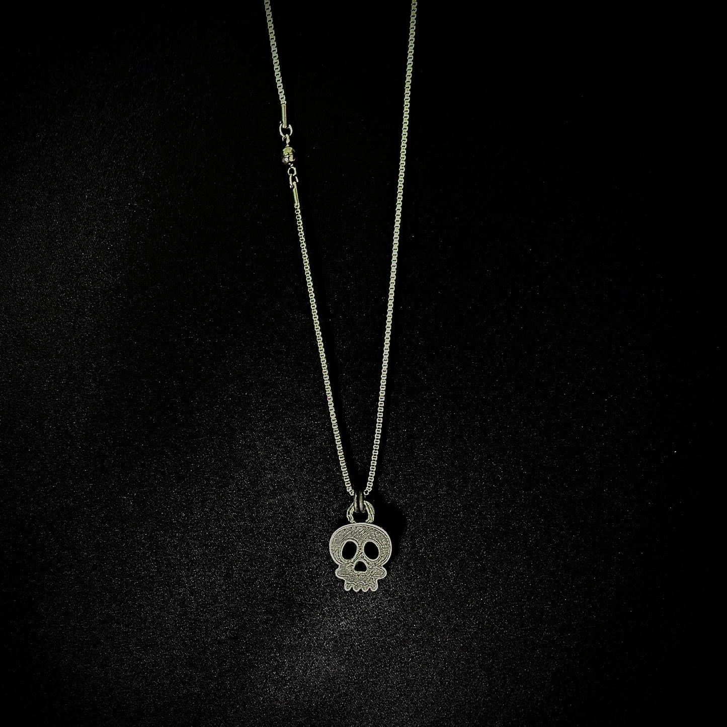 Cast Pewter Skull Pendant